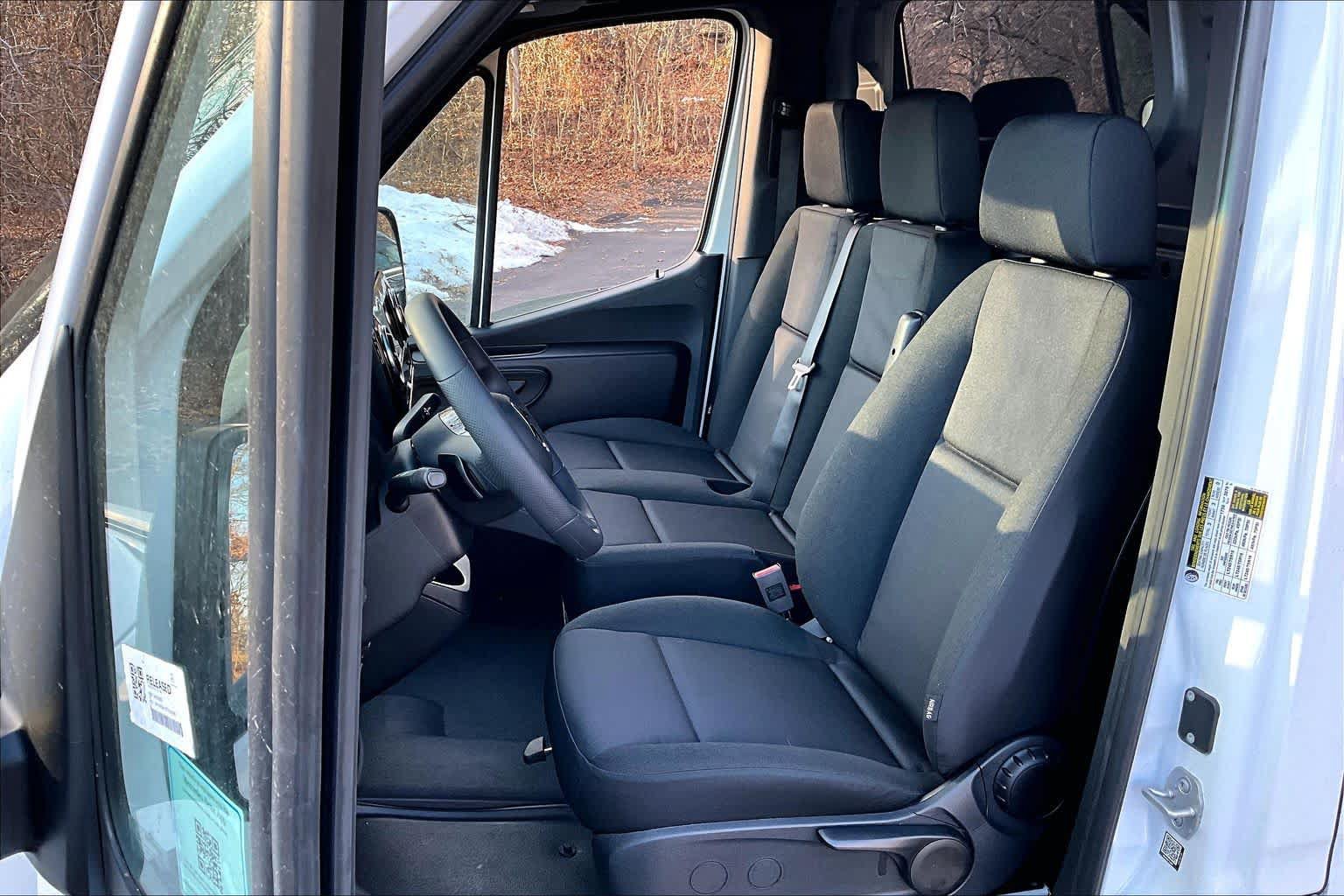New 2026 Mercedes-Benz Sprinter 2500 image 13
