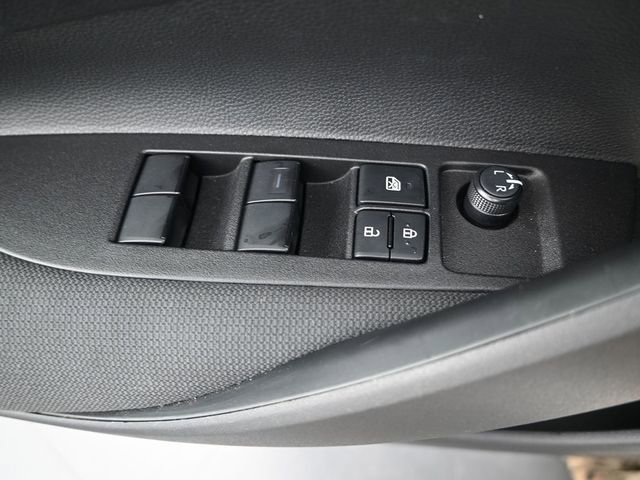 Used 2025 Toyota Corolla LE w/ Convenience Package image 9