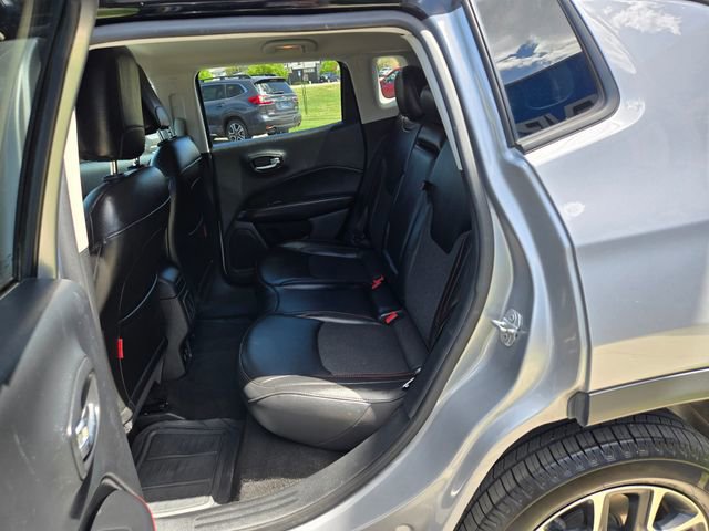 Used 2020 Jeep Compass Trailhawk AWD/4WD image 14