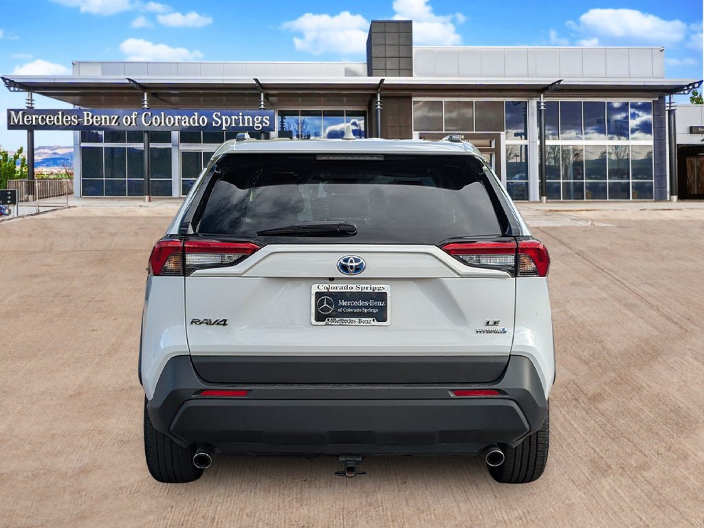 Used 2024 Toyota RAV4 LE AWD/4WD image 6