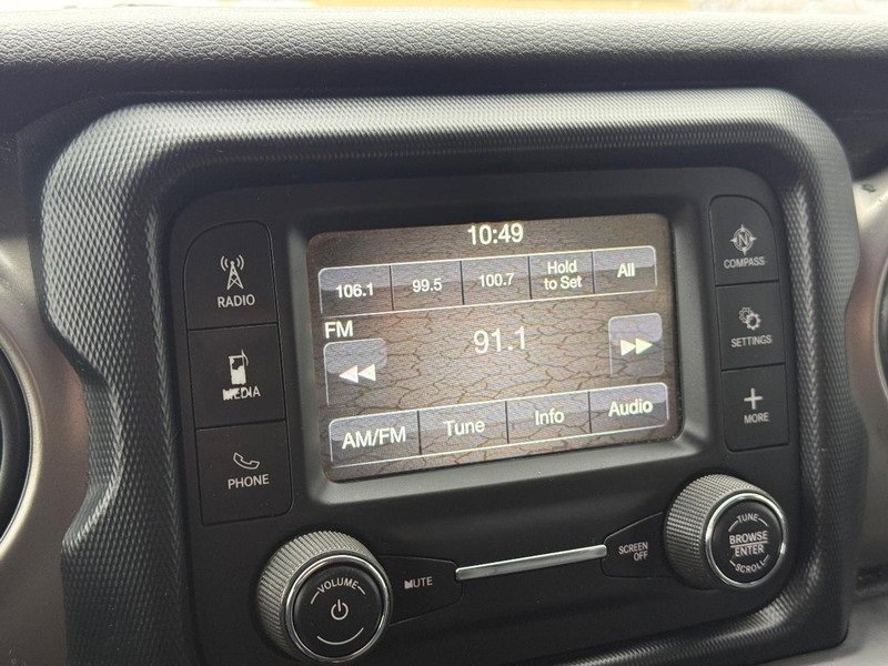 Used 2018 Jeep Wrangler Unlimited Sport image 23