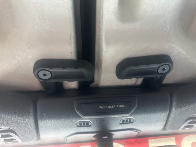 Used 2018 Jeep Wrangler Unlimited Sahara image 14