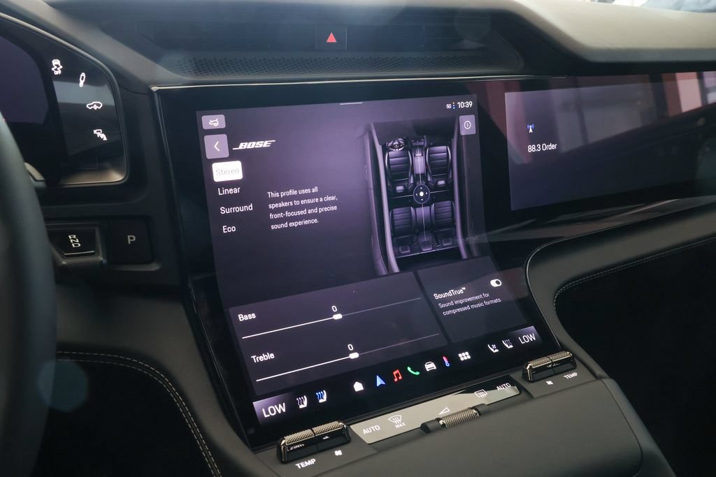 New 2026 Porsche Cayenne Turbo AWD/4WD image 70
