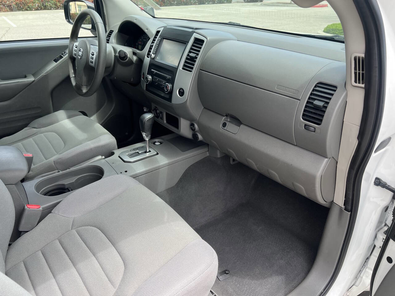 Used 2021 Nissan Frontier S w/ S Utility Package image 13