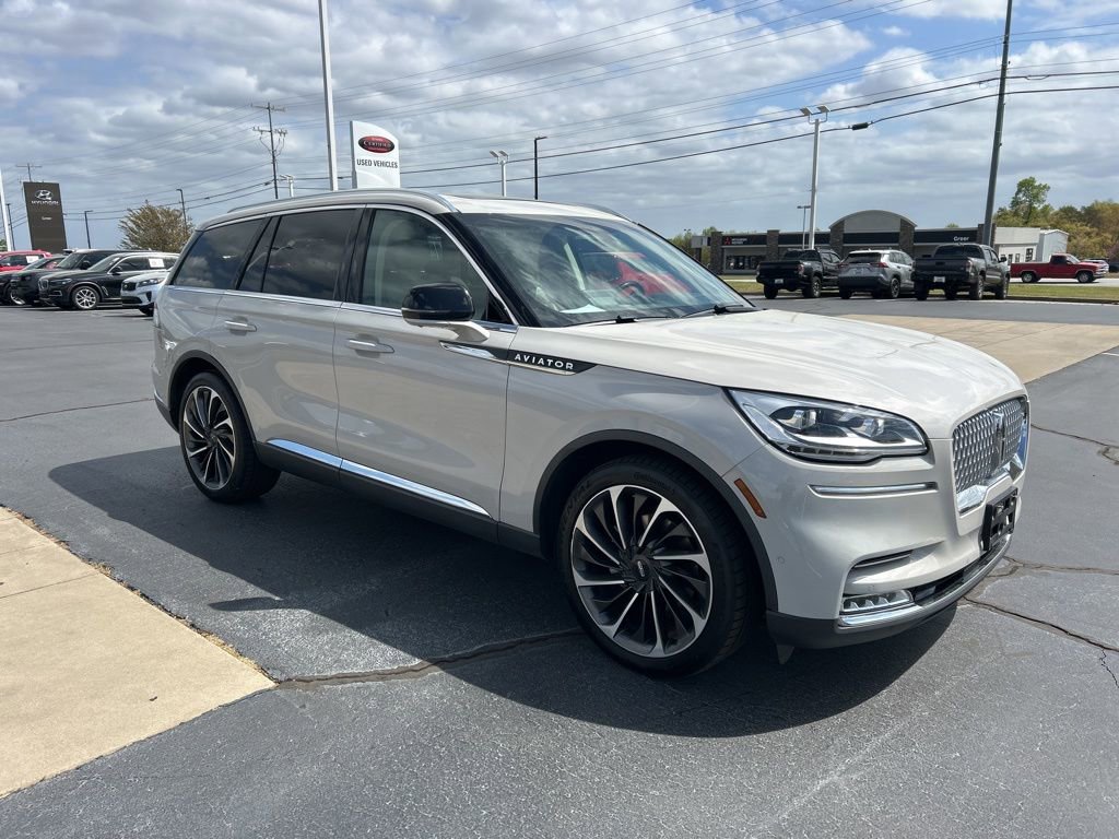 Used 2020 Lincoln Aviator Reserve w/ Equipment Group 202A image 26