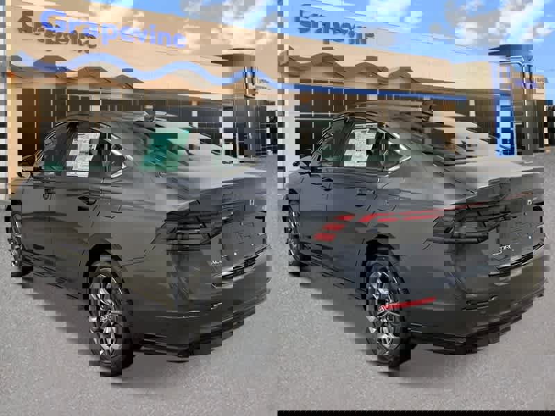 New 2025 Honda Accord EX-L image 3