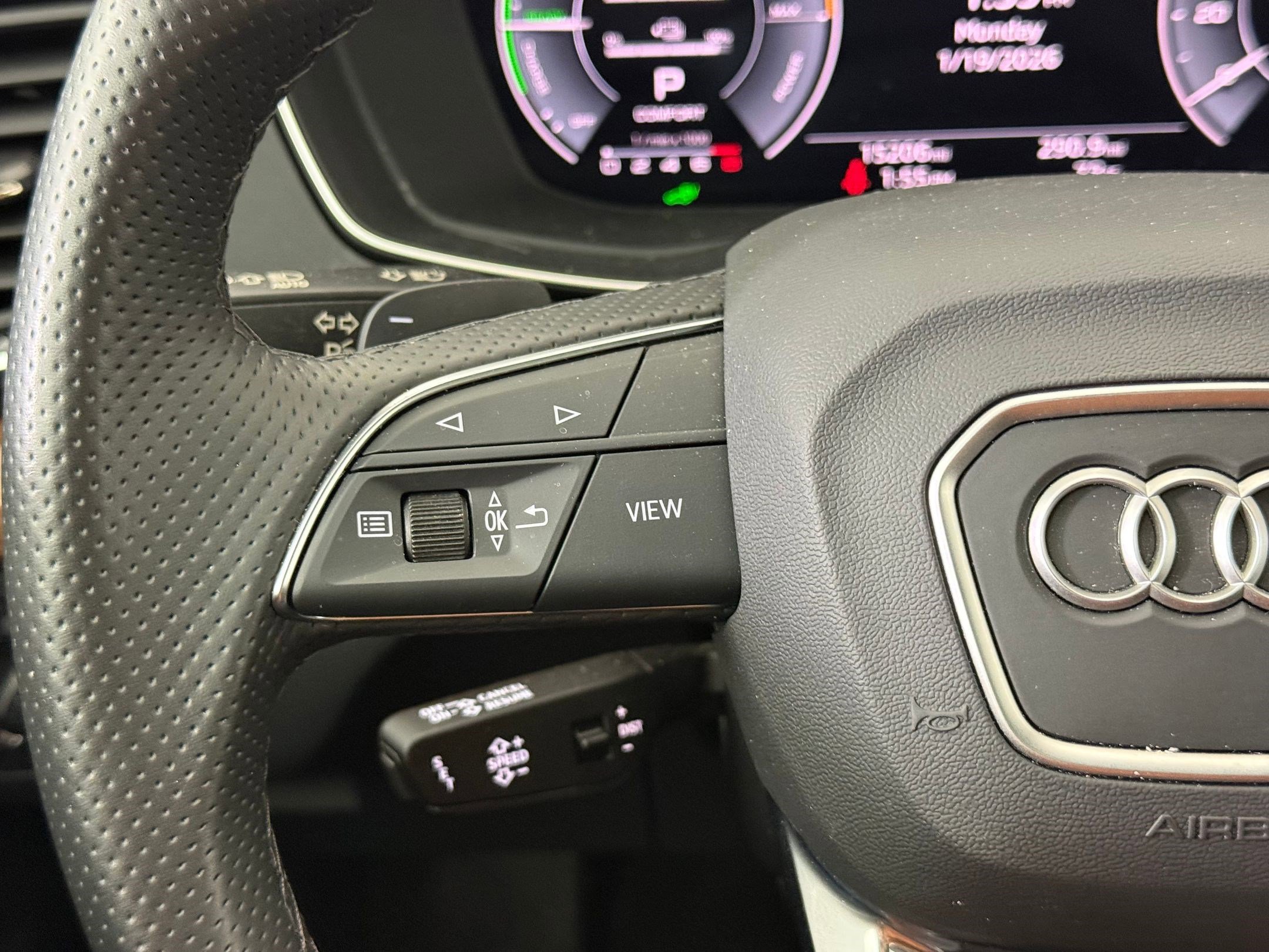 Used 2024 Audi Q5 e Premium Plus image 19