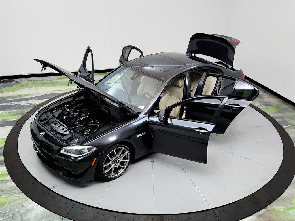 Used 2014 BMW 550i xDrive Sedan AWD/4WD image 36