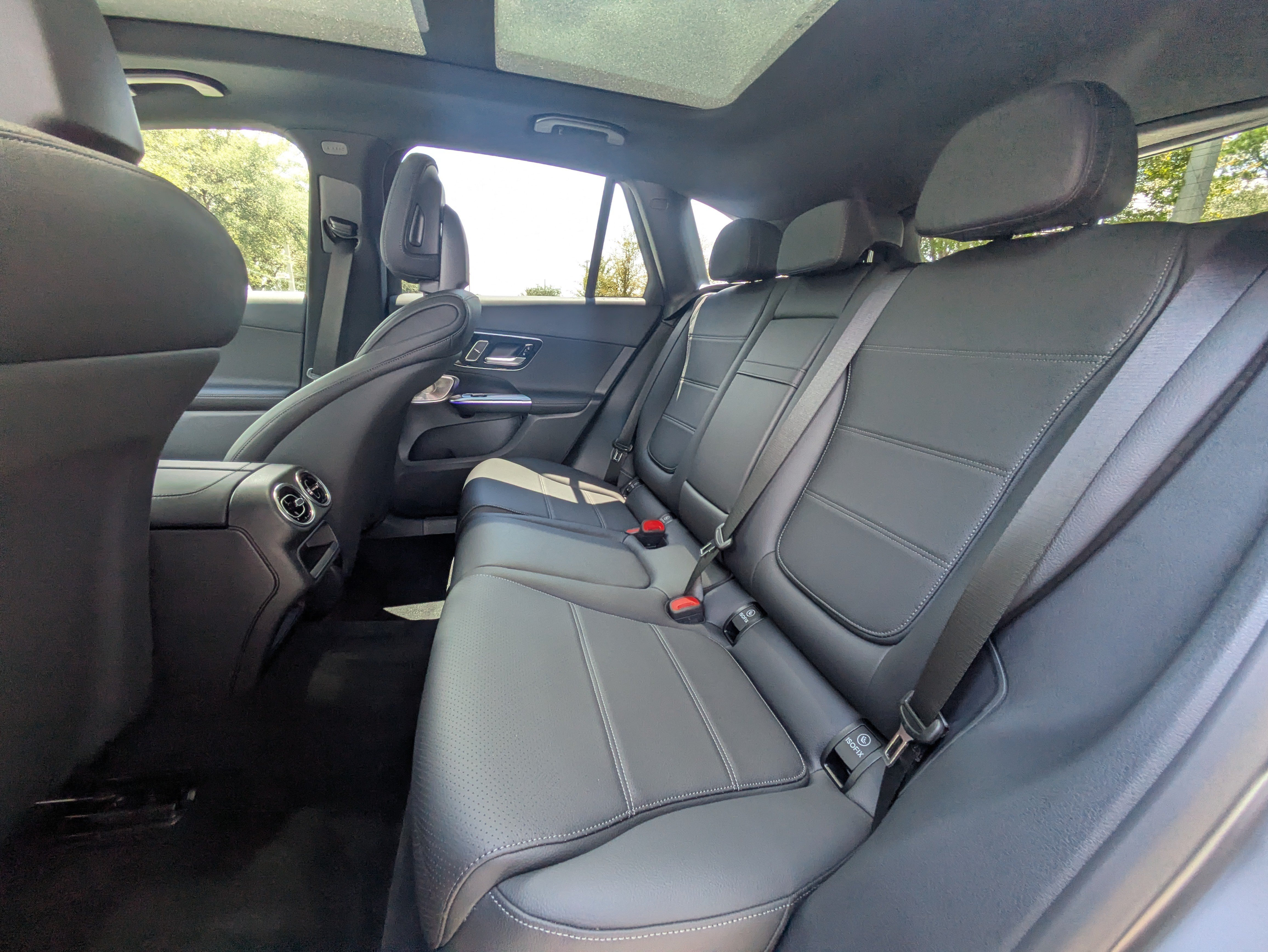 New 2027 Mercedes-Benz GLC 300 image 12