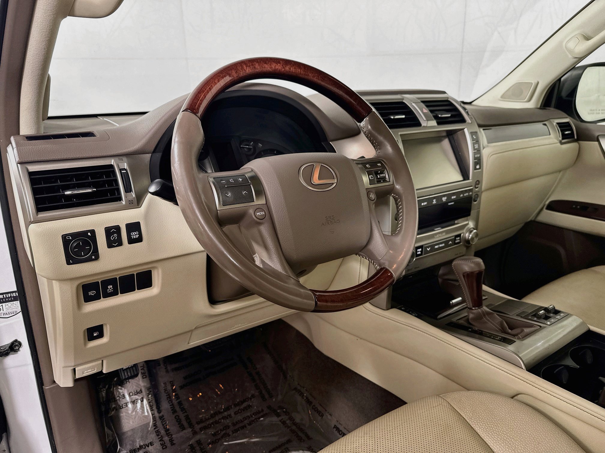 Used 2017 Lexus GX 460 Premium w/ Premium Package AWD/4WD image 9