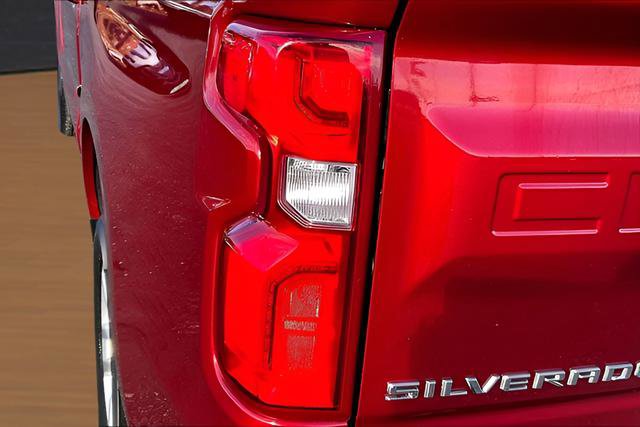 Used 2021 Chevrolet Silverado 1500 RST image 30