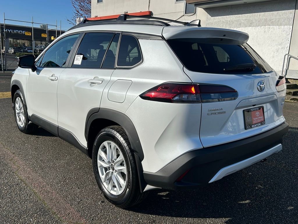 New 2026 Toyota Corolla Cross LE image 7