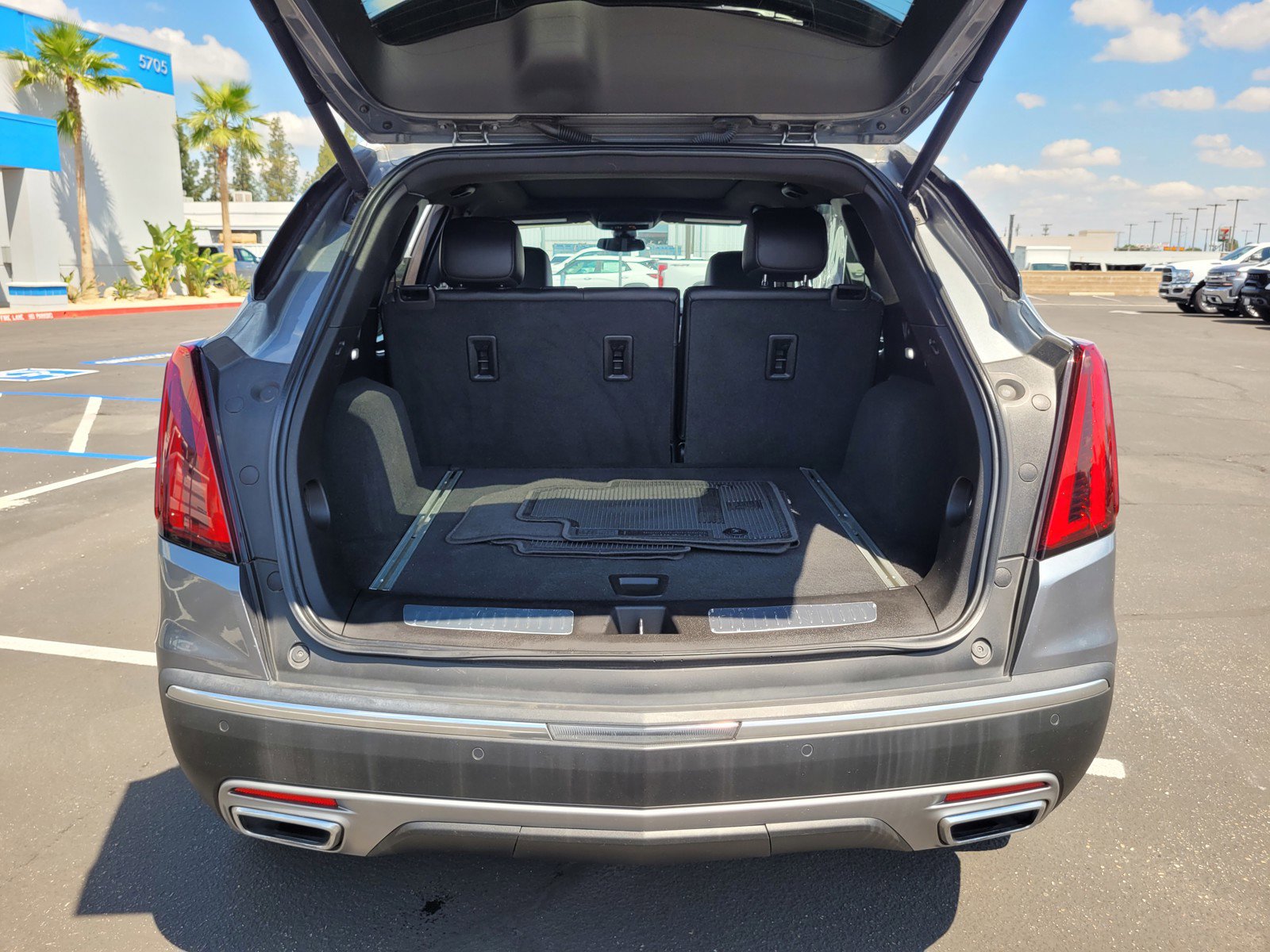 Used 2022 Cadillac XT5 Premium Luxury FWD image 27