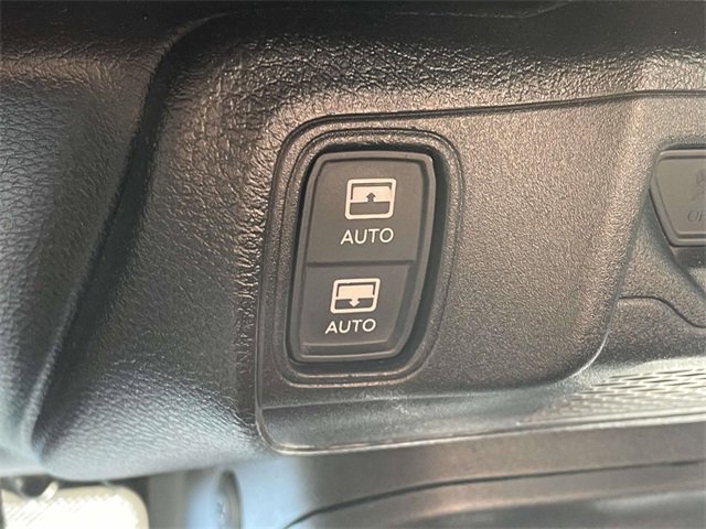 Used 2024 Jeep Wrangler Unlimited Rubicon 392 image 30