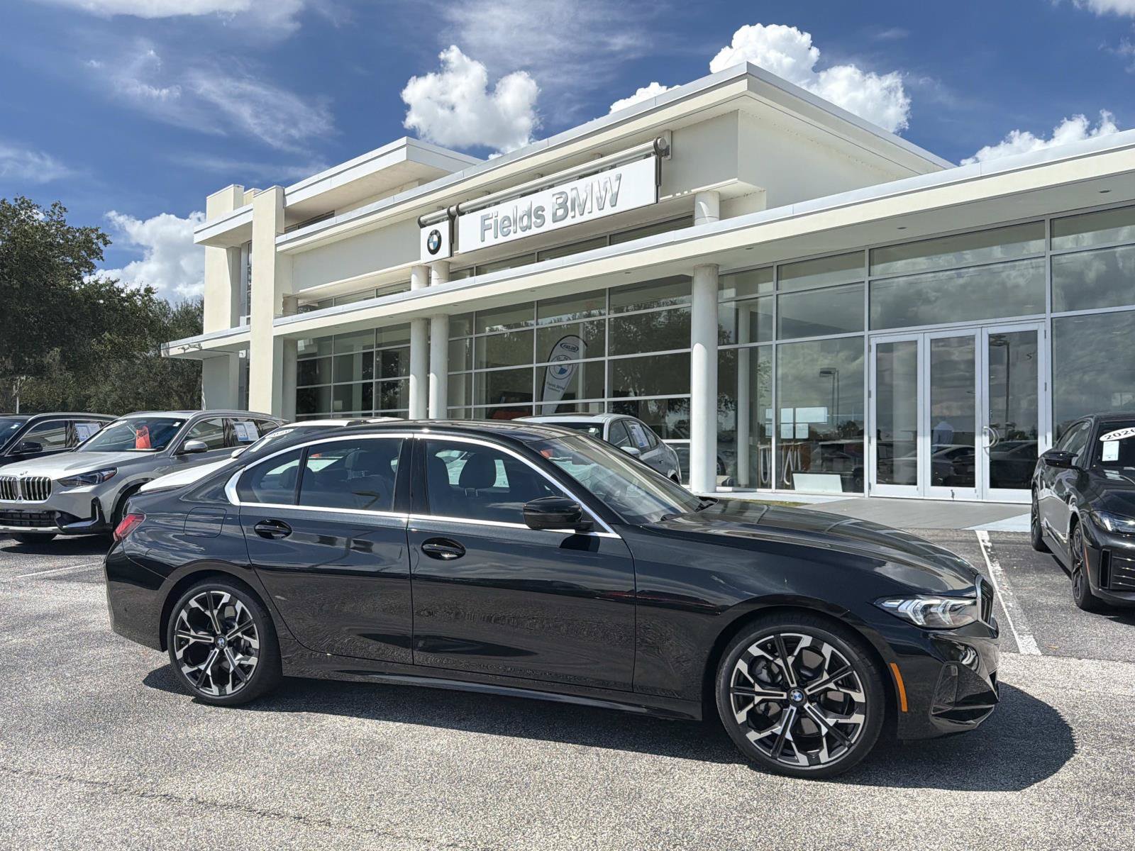 Certified 2026 BMW 330i Sedan RWD image 1