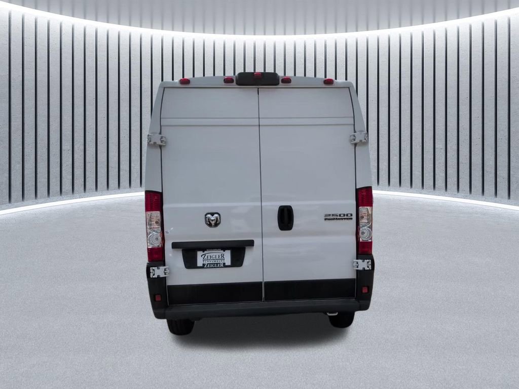 Used 2025 RAM ProMaster 2500 w/ Convenience Group FWD image 10