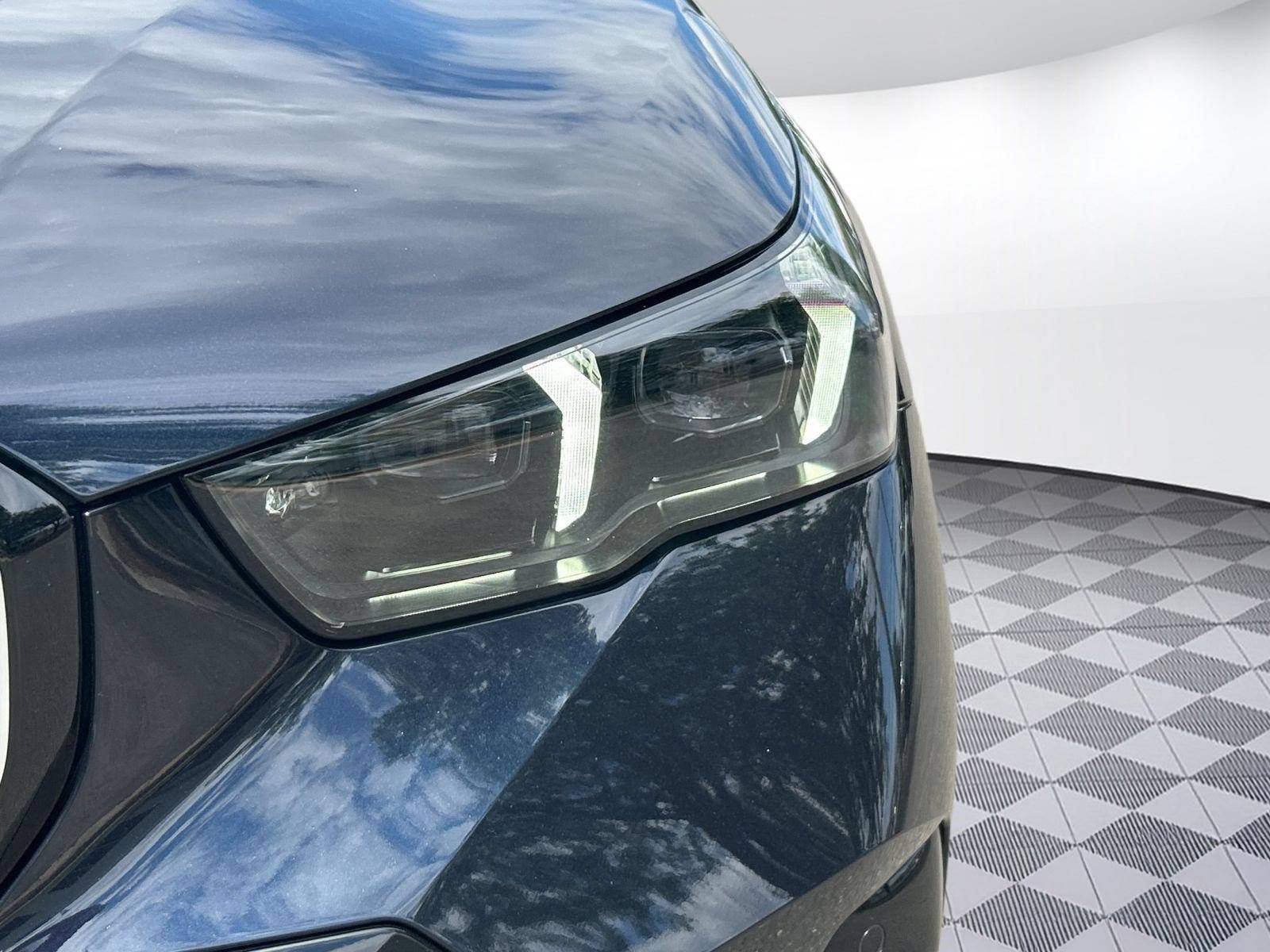Certified 2026 BMW i5 eDrive40 w/ Executive Package AWD/4WD image 11