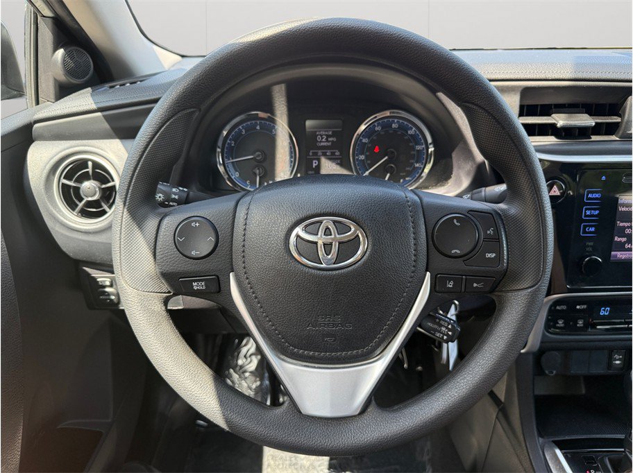 Used 2019 Toyota Corolla LE FWD image 18
