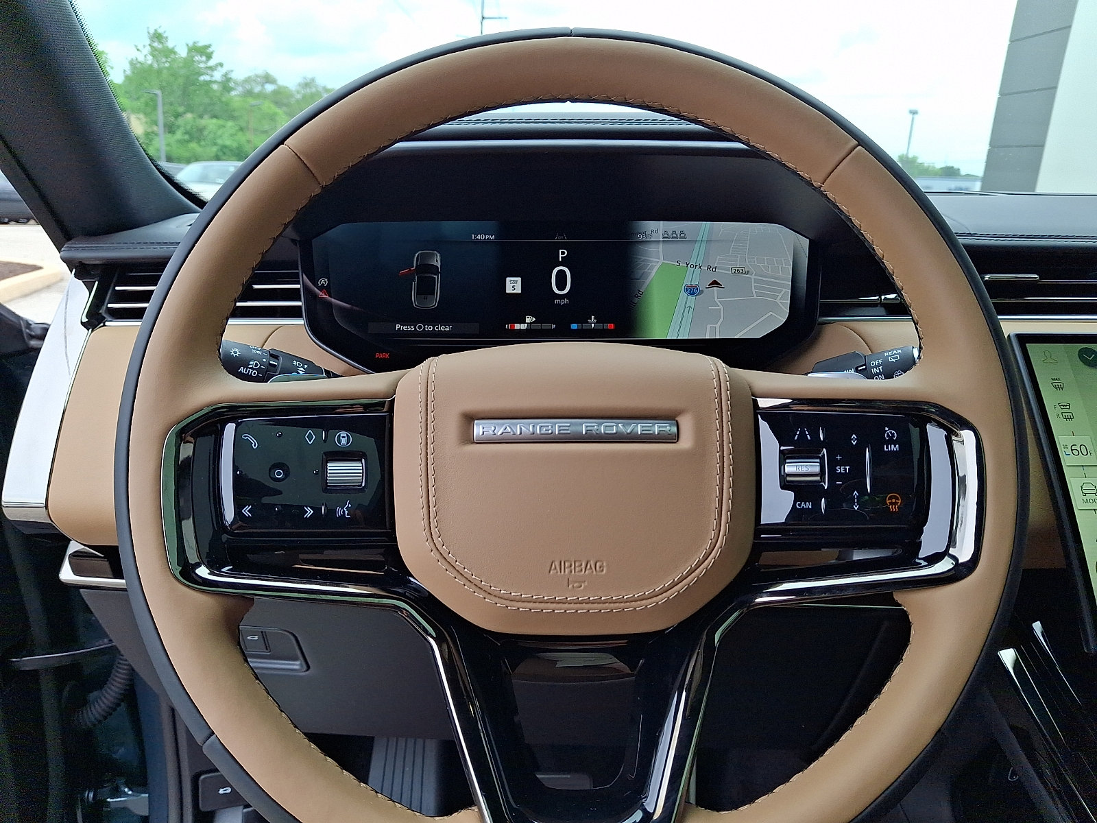 New 2026 Land Rover Range Rover Sport Dynamic SE AWD/4WD image 17