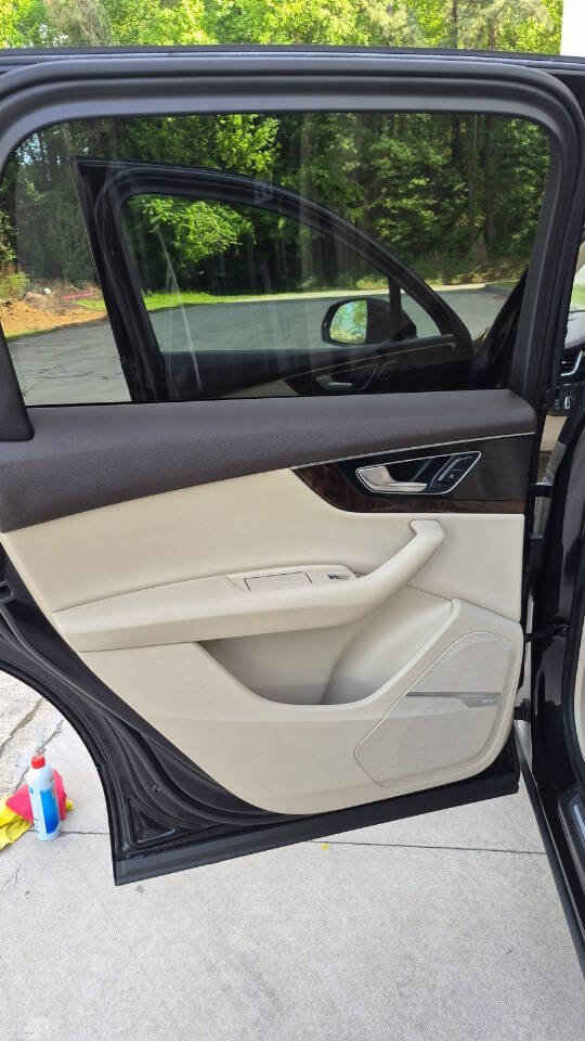 Used 2017 Audi Q7 3.0T Premium Plus image 43