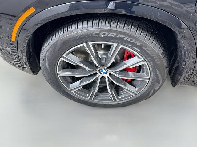Used 2026 BMW X5 xDrive50e w/ M Sport Package AWD/4WD image 31