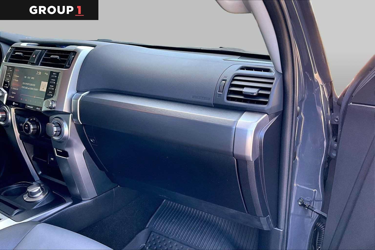Used 2024 Toyota 4Runner SR5 Premium w/ Moonroof Package AWD/4WD image 19