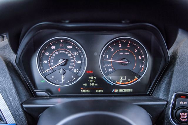 Used 2014 BMW M235i Coupe image 17