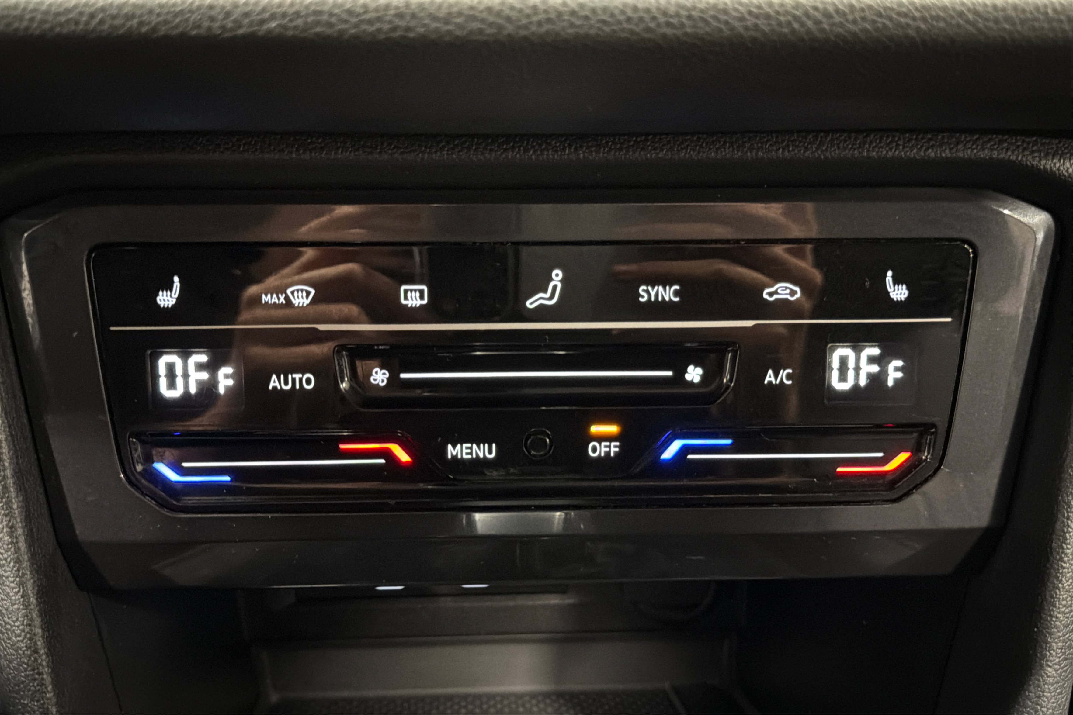 Used 2022 Volkswagen Tiguan SE R-Line AWD/4WD image 29