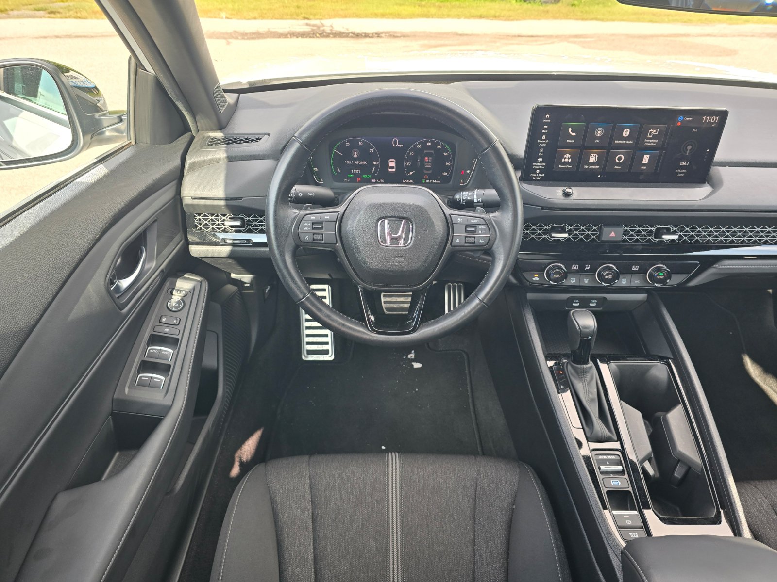 Used 2024 Honda Accord Sport image 14