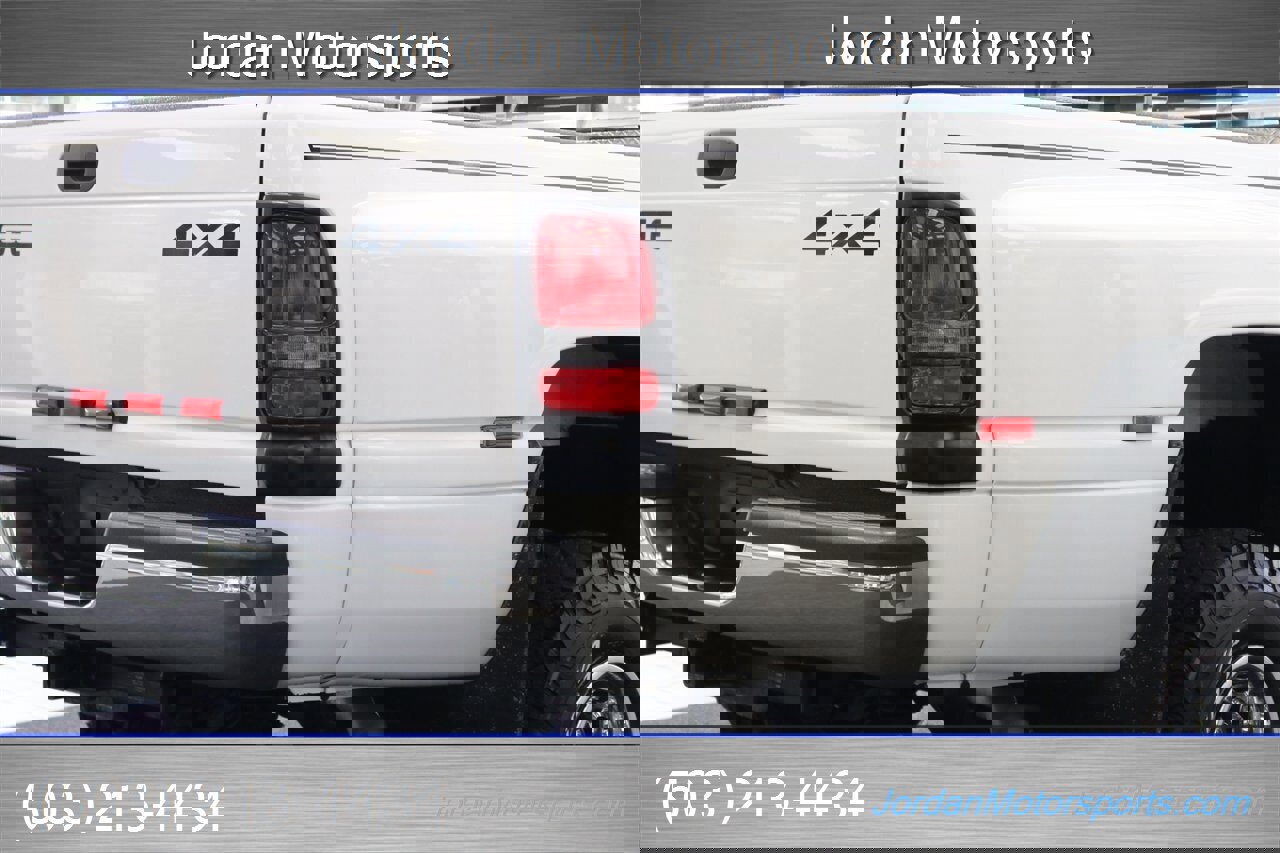 Used 2001 Dodge Ram 3500 Truck ST image 40