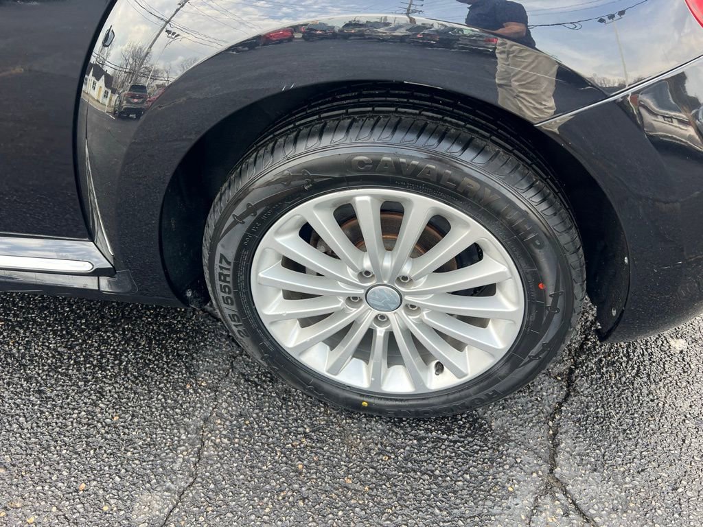 Used 2019 Volkswagen Beetle 2.0T SE image 26