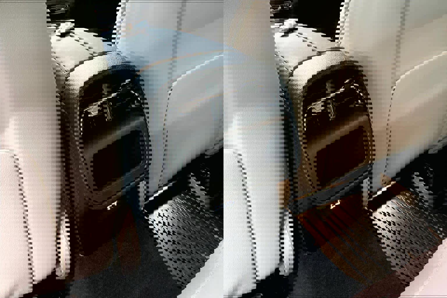 Used 2024 Mercedes-Benz E 450 E 450 image 37