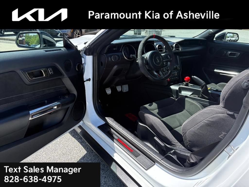 Used 2017 Ford Mustang Shelby GT350 w/ Electronics Package RWD image 14
