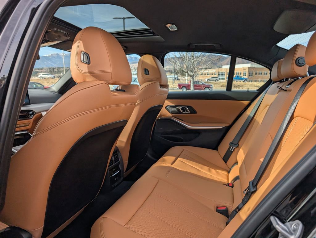 New 2026 BMW 330i xDrive Sedan w/ Premium Package image 16