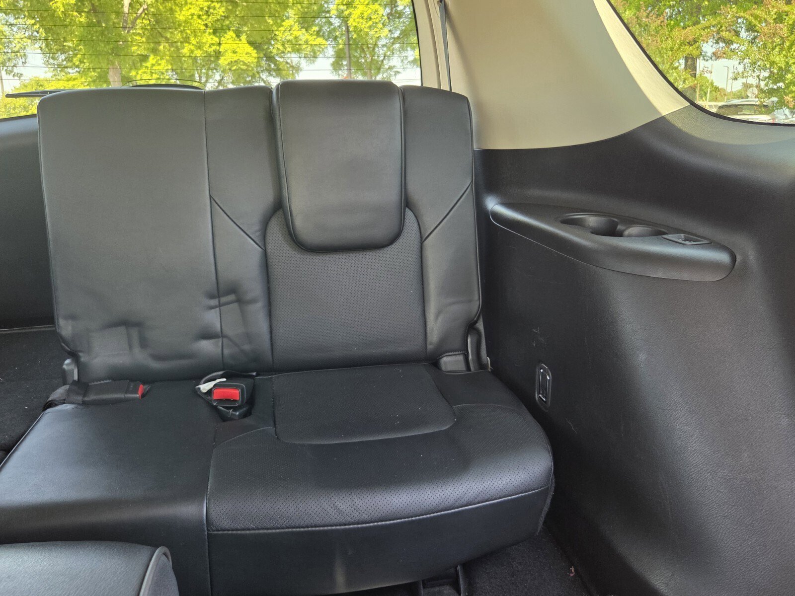 Used 2021 INFINITI QX80 Luxe image 11