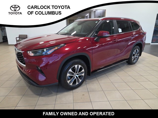 New 2026 Toyota Highlander AWD image 4