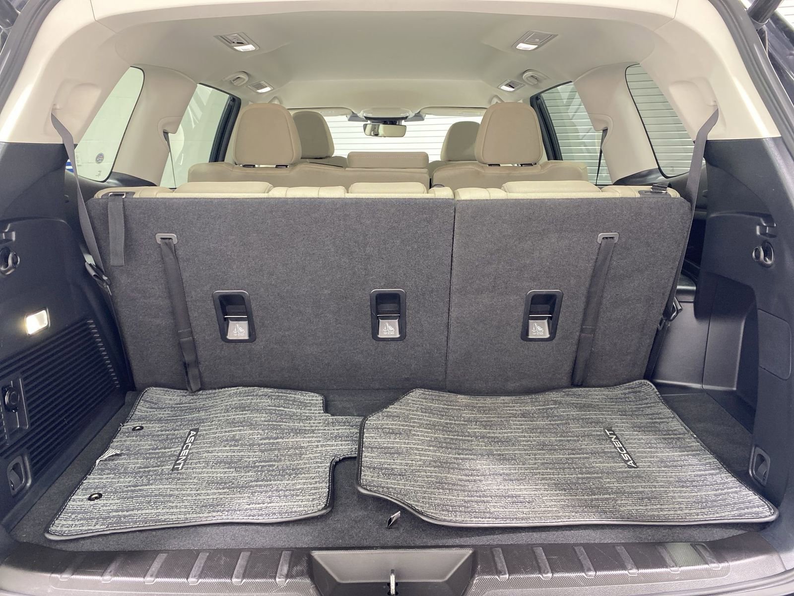 Certified 2025 Subaru Ascent Premium AWD/4WD image 23