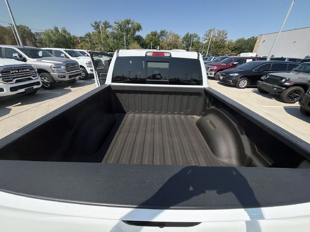 Used 2026 RAM 1500 Lone Star AWD/4WD image 16