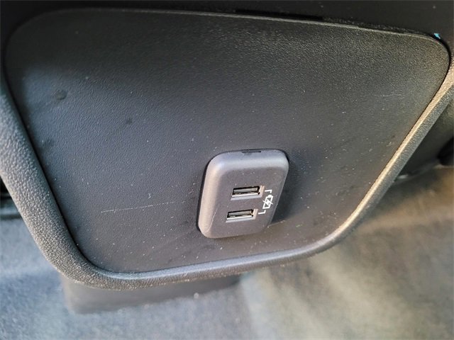 Used 2023 Chevrolet Equinox LT w/ Driver Convenience Package image 10