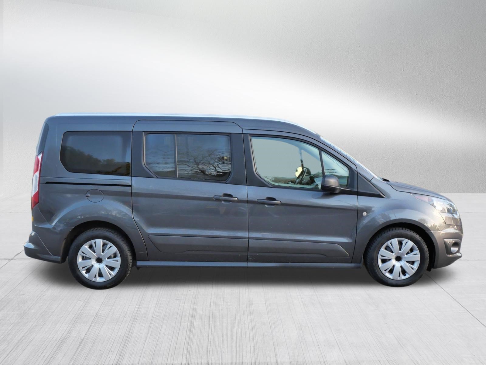 Used 2015 Ford Transit Connect XLT FWD image 8