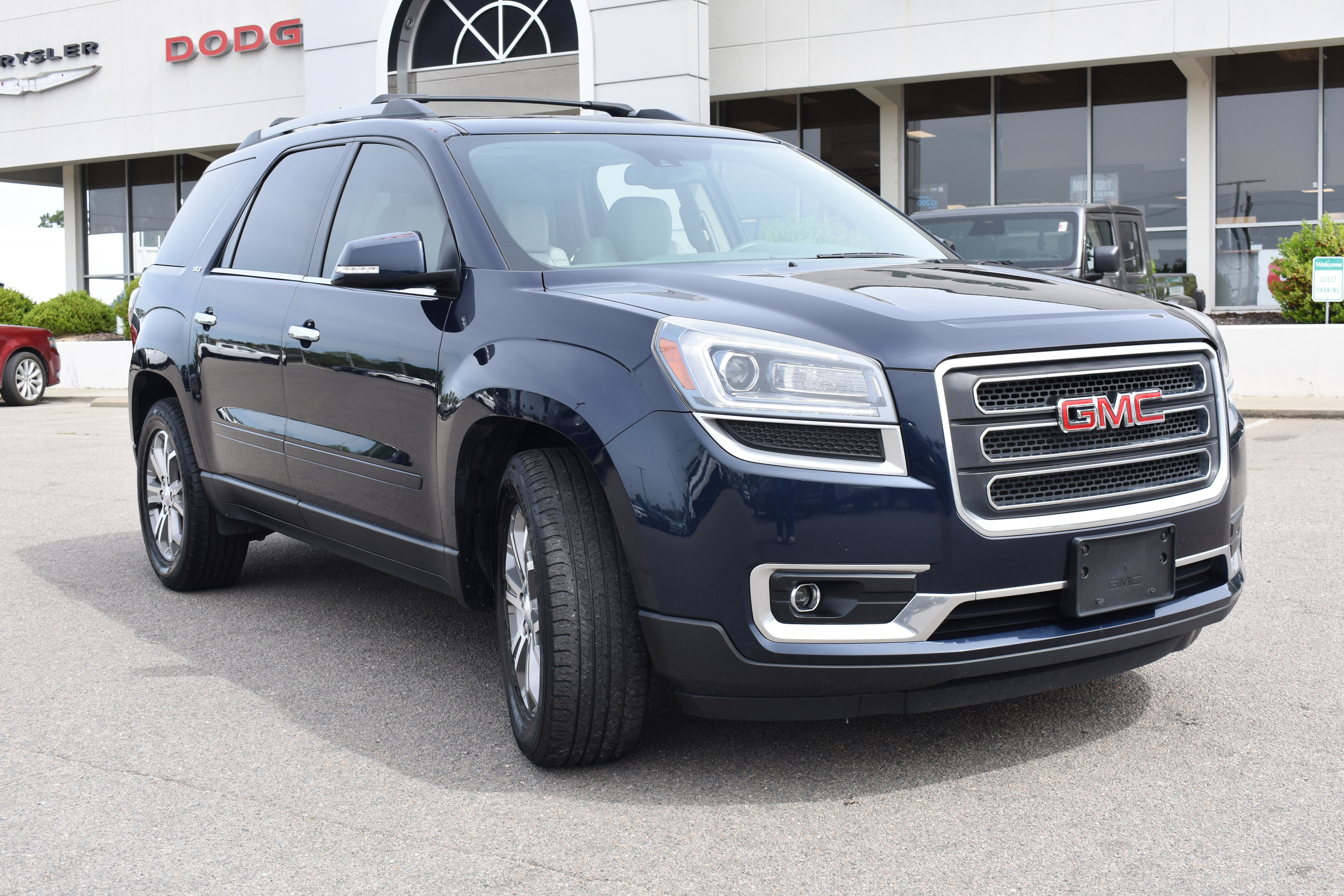 Used 2015 GMC Acadia SLT w/ Open Road Package image 3