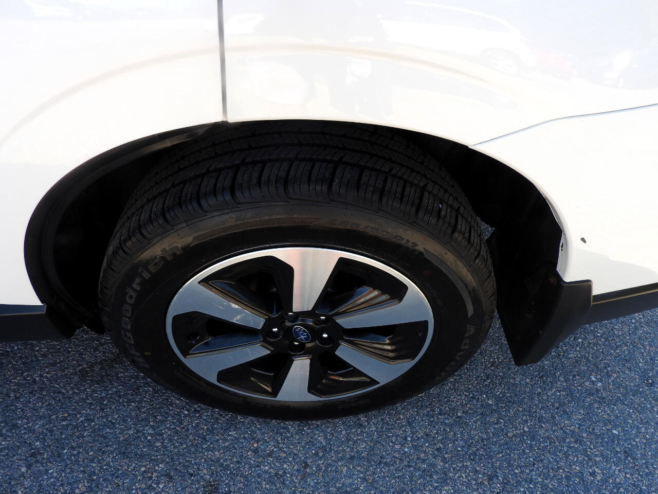 Used 2017 Subaru Forester 2.5i w/ Alloy Wheel Package image 17