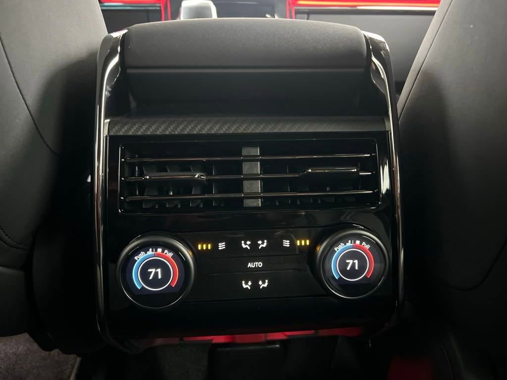 New 2025 Land Rover Range Rover Sport SV Edition Two image 13