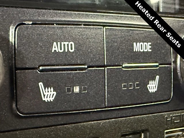 Used 2019 GMC Yukon Denali w/ Denali Ultimate Package image 27