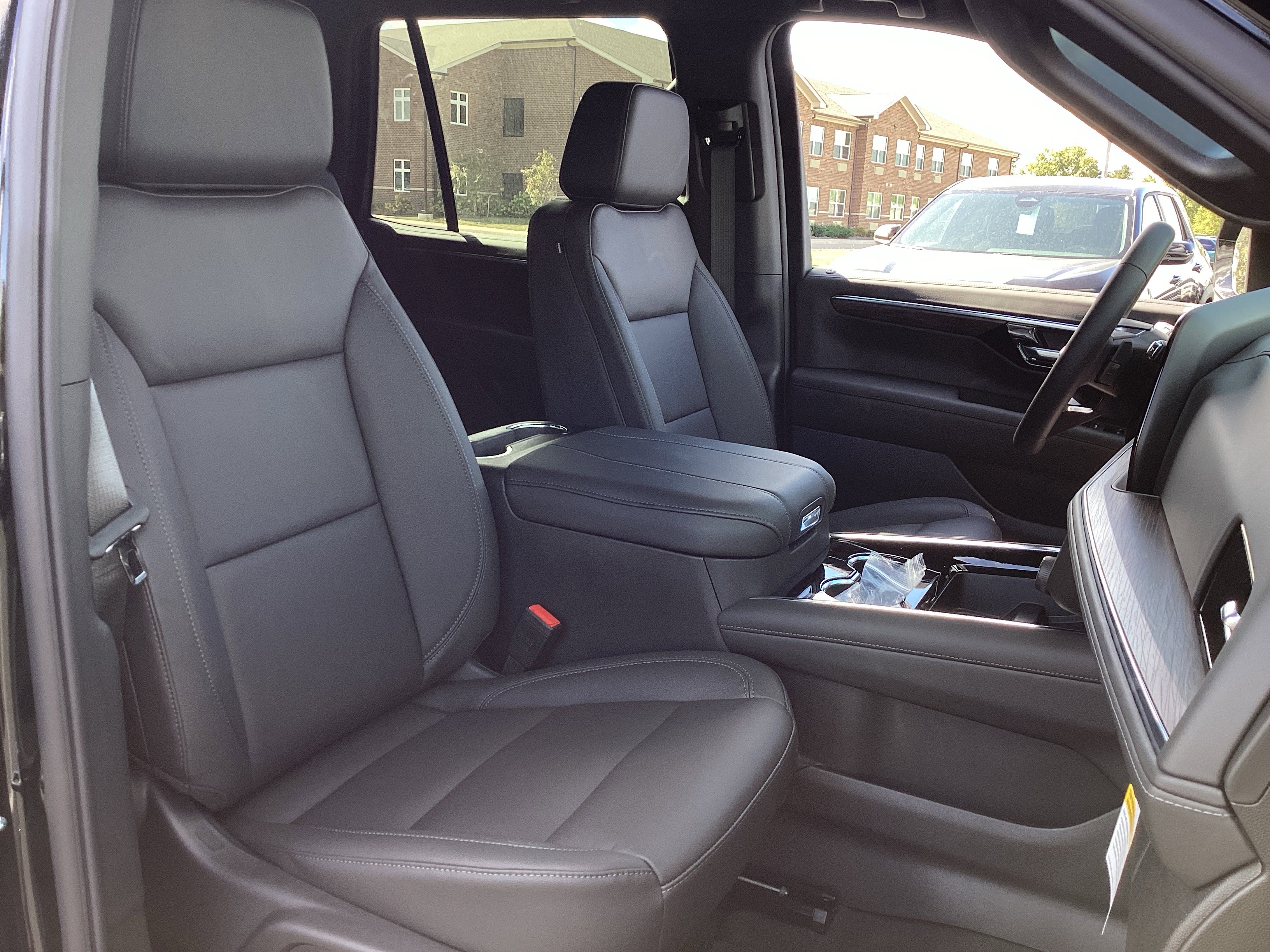 New 2026 Chevrolet Tahoe LT w/ Comfort Package image 30