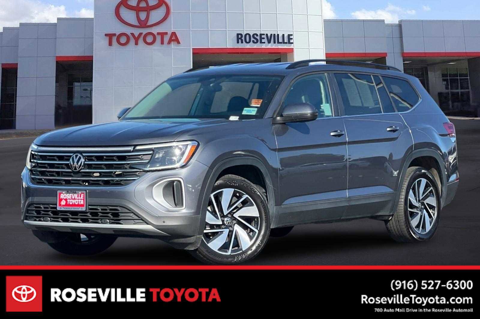 Used 2024 Volkswagen Atlas SE image 1