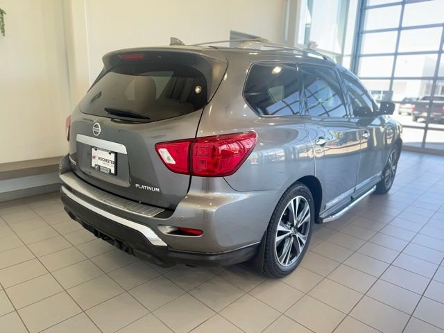 Used 2019 Nissan Pathfinder Platinum FWD image 41