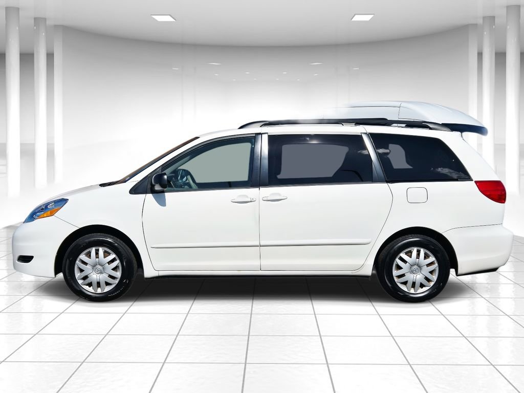Used 2008 Toyota Sienna LE image 6