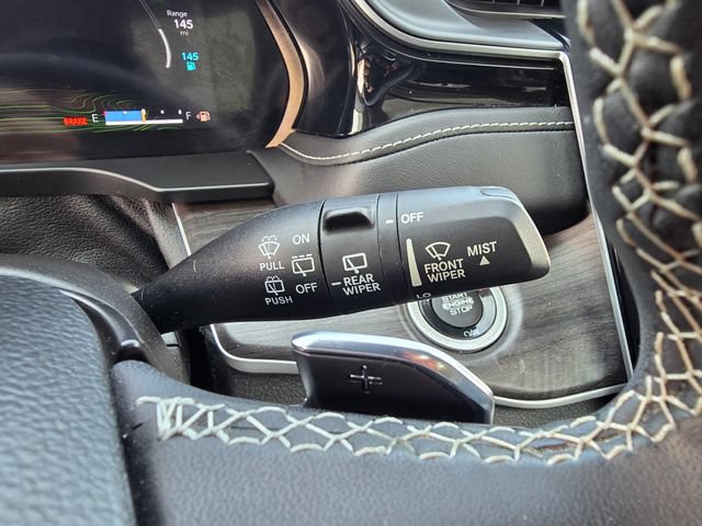 Used 2022 Jeep Grand Cherokee Limited 4xe w/ Luxury Tech Group II AWD/4WD image 20