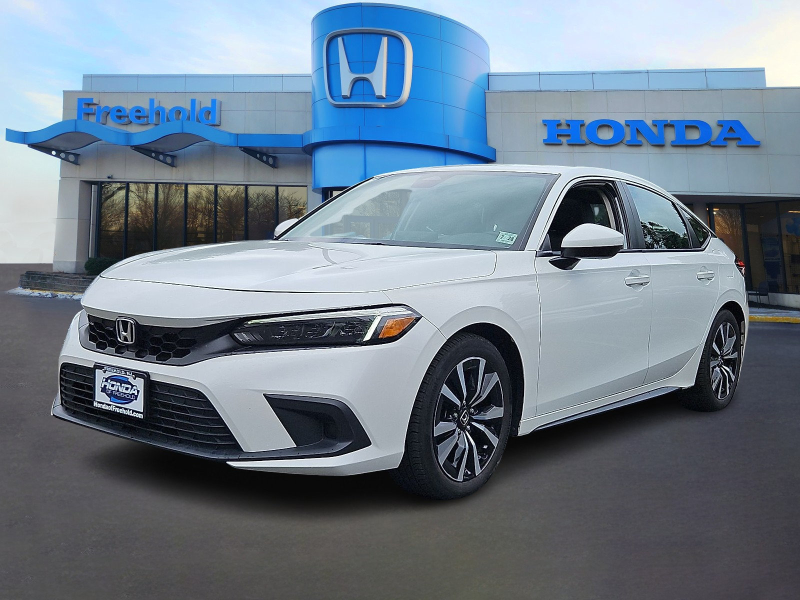 Used 2023 Honda Civic EX-L image 3